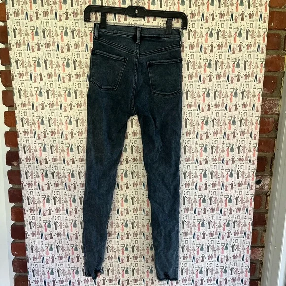 Old Navy Jeggings 🖤 - Picture 3 of 6